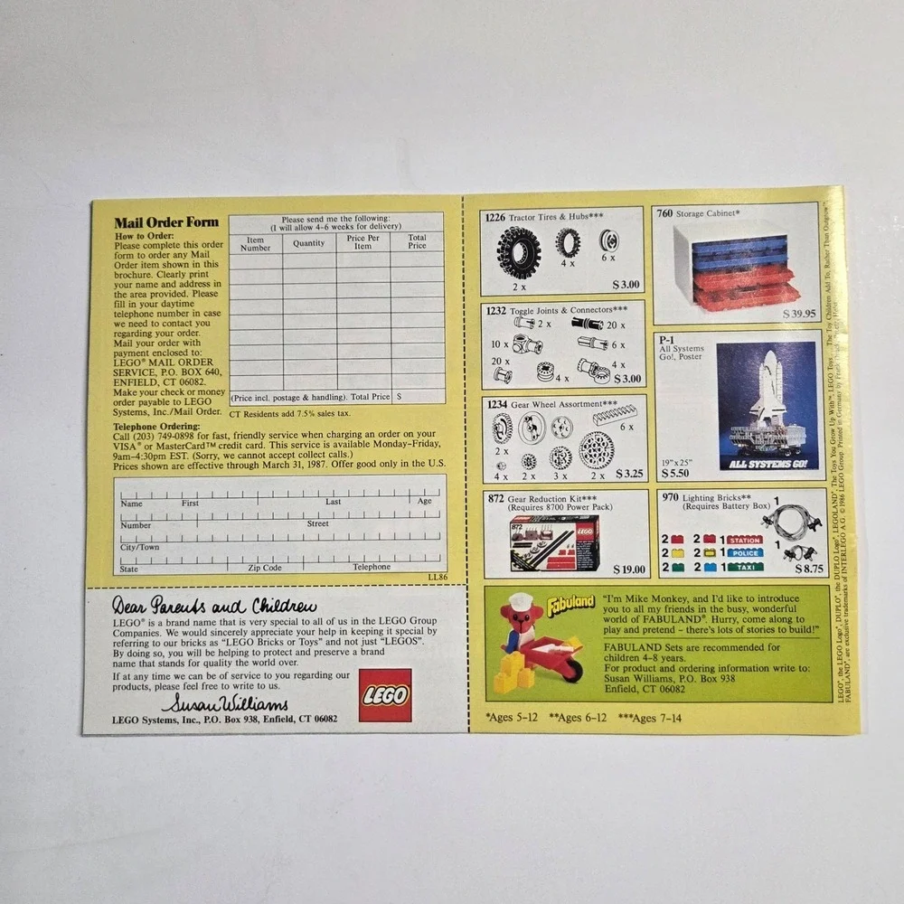 LEGO Legoland Mail‎ Order Catalog Brochure 1986 Vintage Multi Castle Space Town